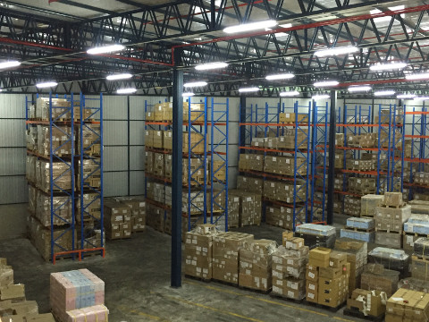 Warehouse storage